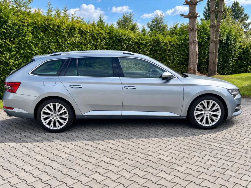 Škoda Superb - Náhled 6