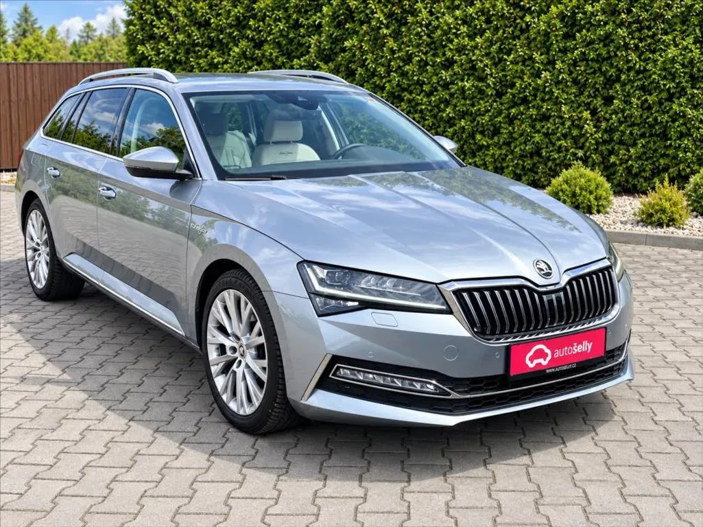 Škoda Superb - Náhled 7