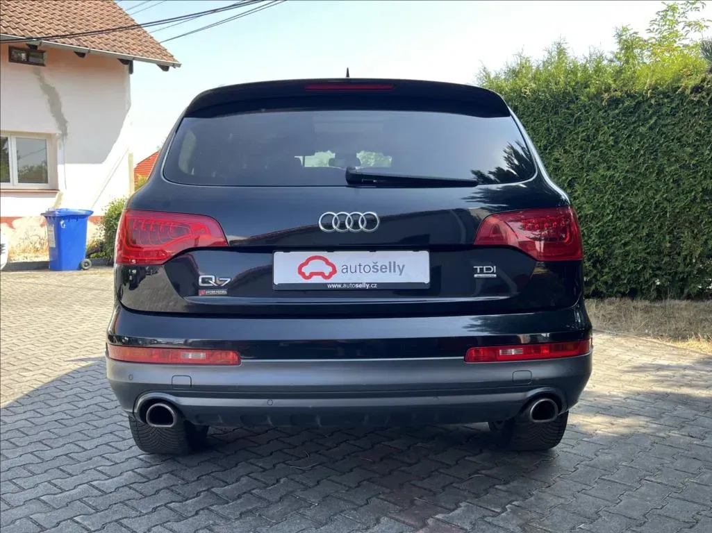 Audi Q7 - Náhled 4