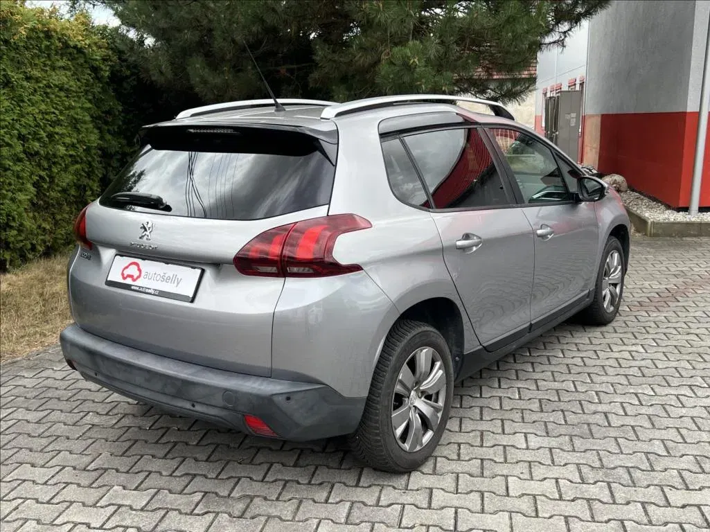 Peugeot 2008 - Náhled 5