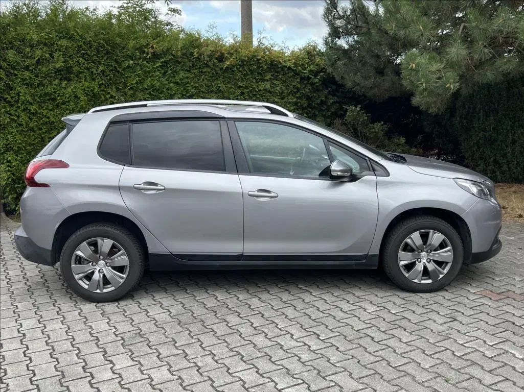 Peugeot 2008 - Náhled 6