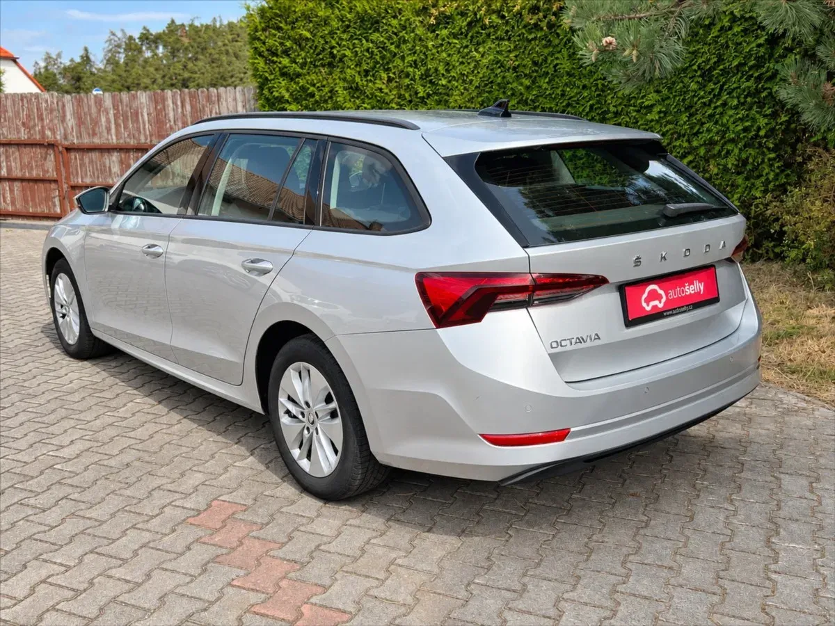 Škoda Octavia - Náhled 3