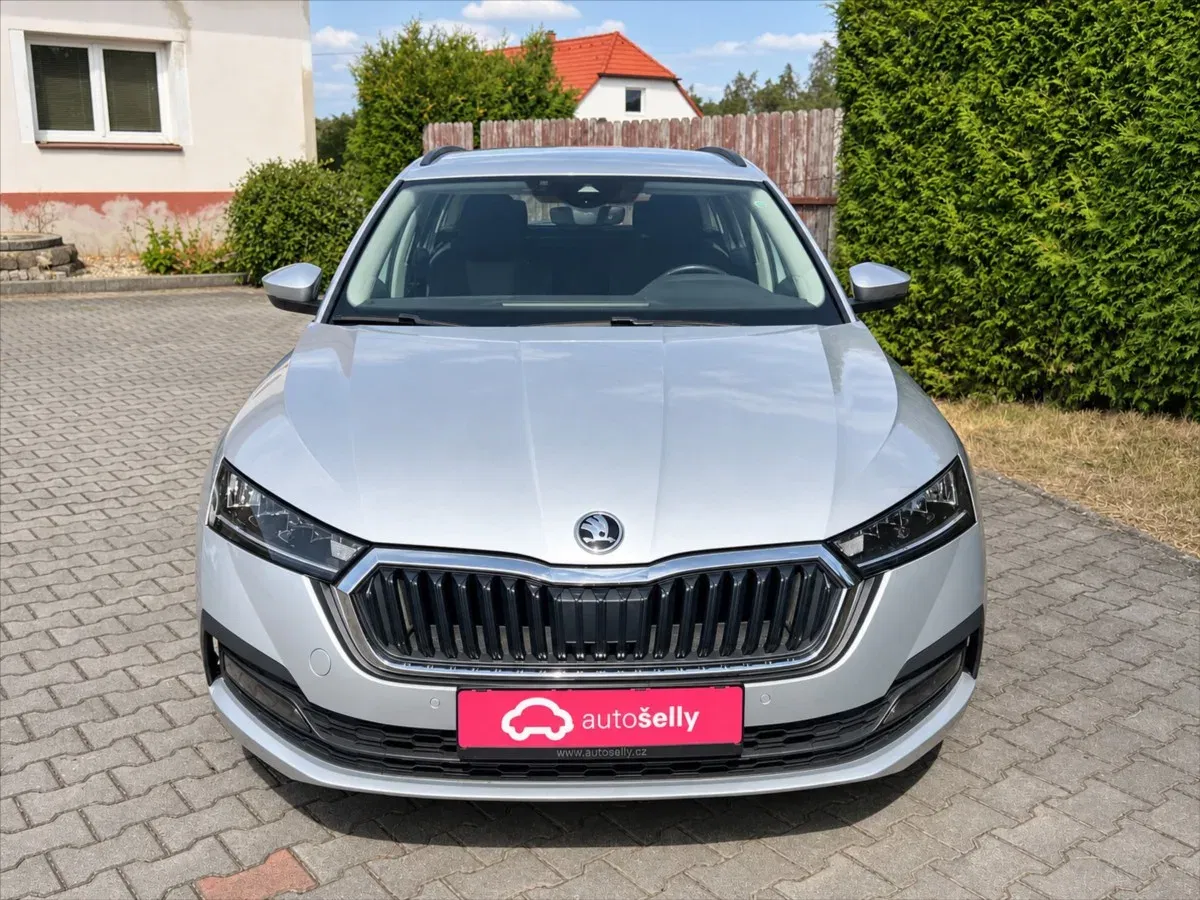 Škoda Octavia - Náhled 8