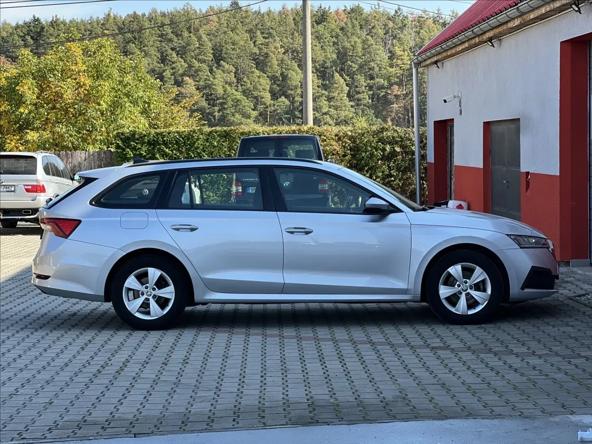 Škoda Octavia - Náhled 6