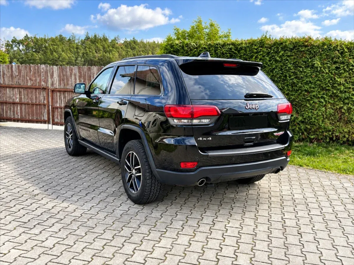 Jeep Grand Cherokee - Náhled 4