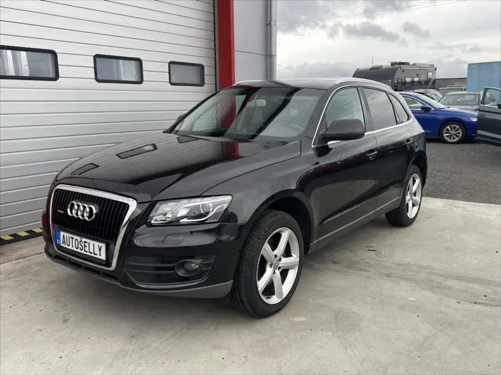 Audi Q5 3,0 TDI QUATTRO 176 kW TAŽNÉ, 2010