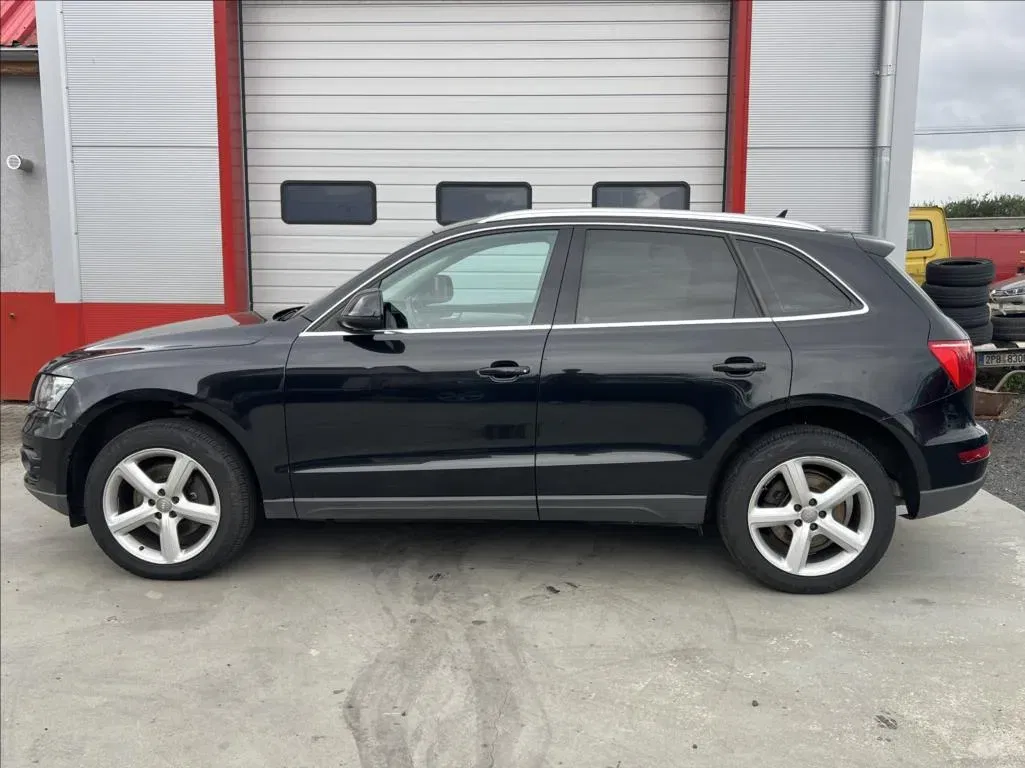 Audi Q5 - Náhled 2