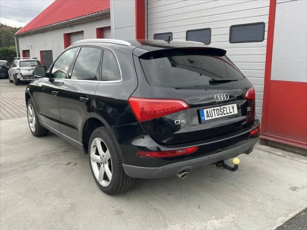 Audi Q5 - Náhled 3