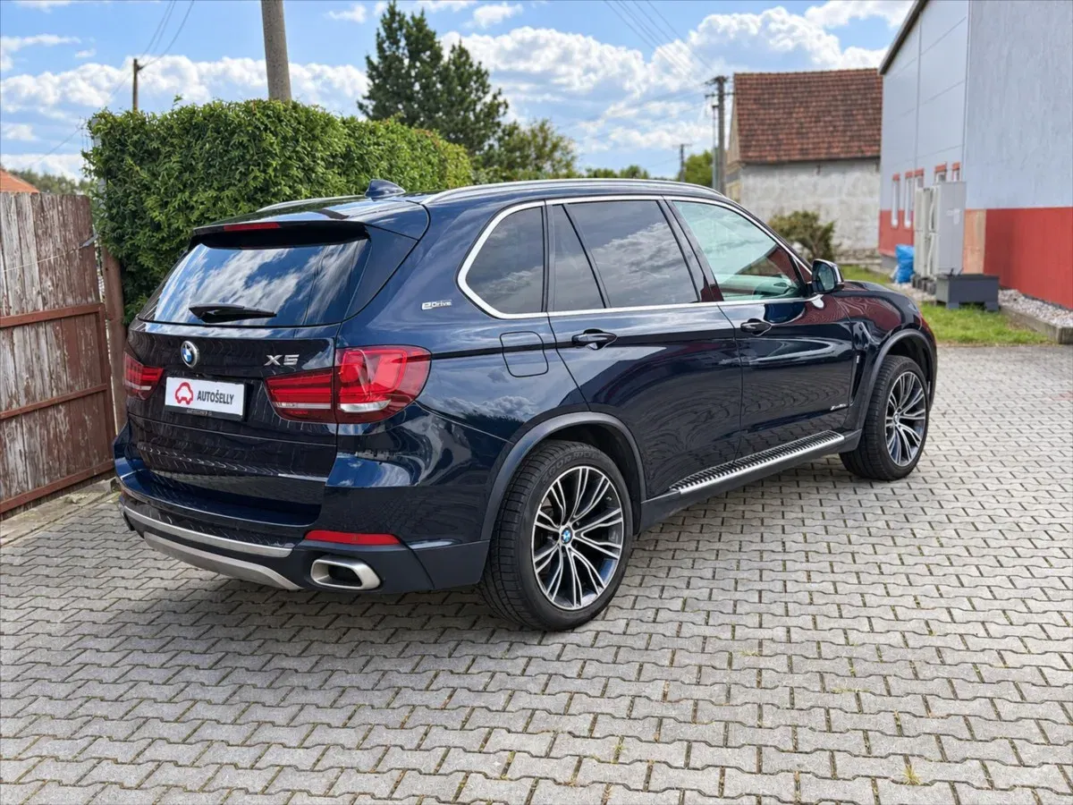 BMW X5 - Náhled 6