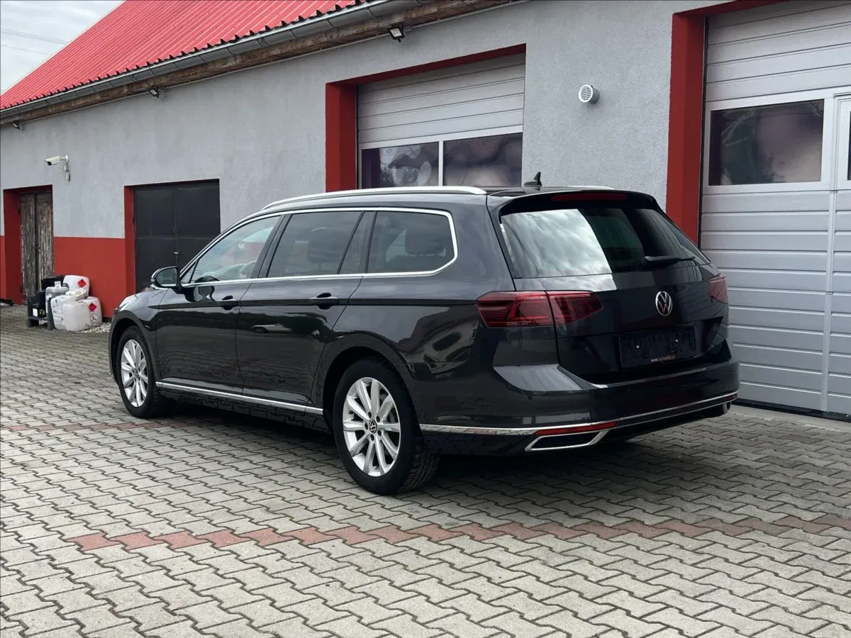 Volkswagen Passat - Náhled 3