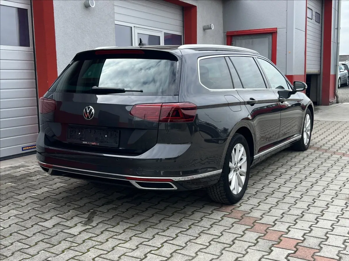 Volkswagen Passat - Náhled 5