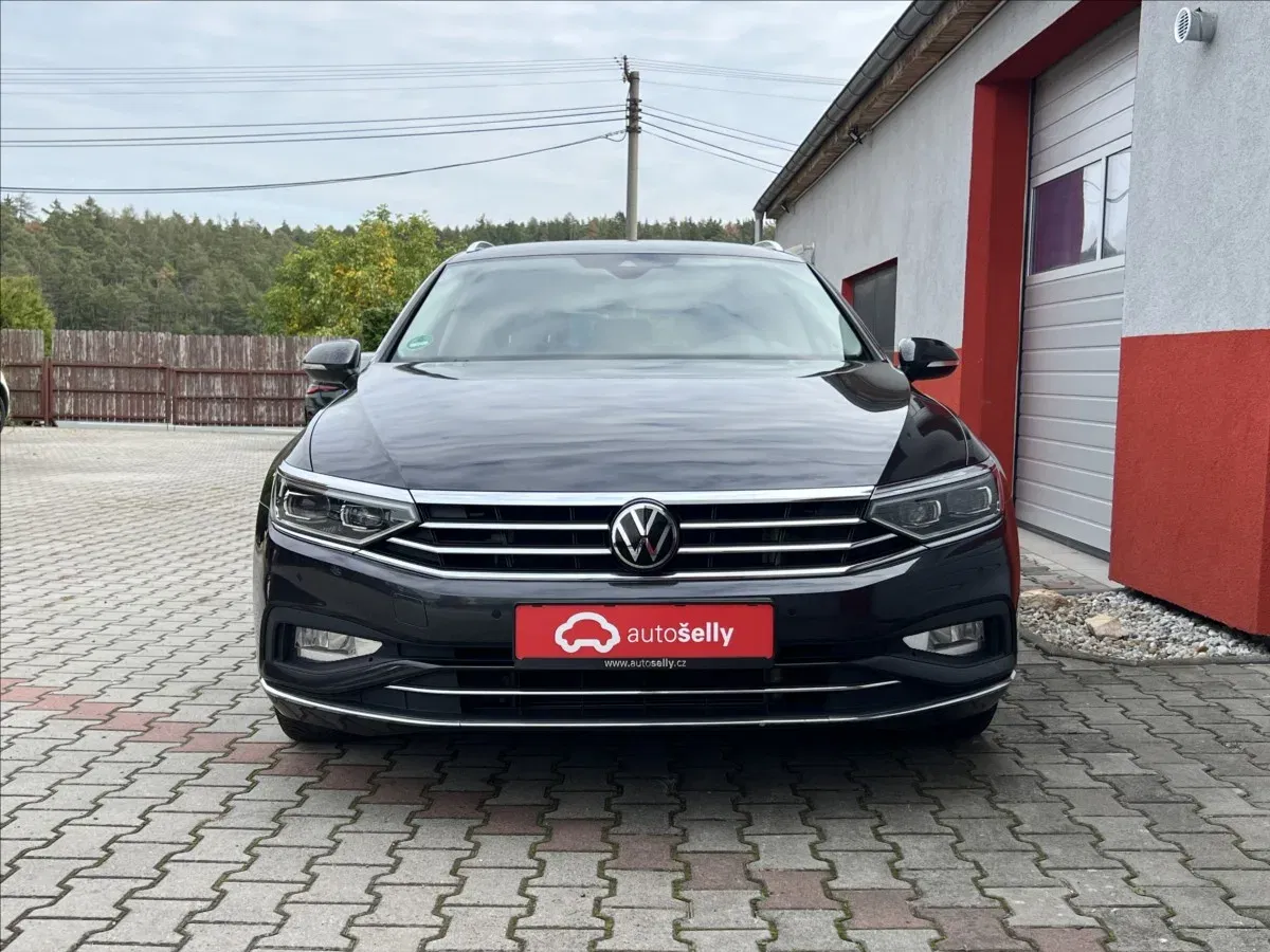 Volkswagen Passat - Náhled 8