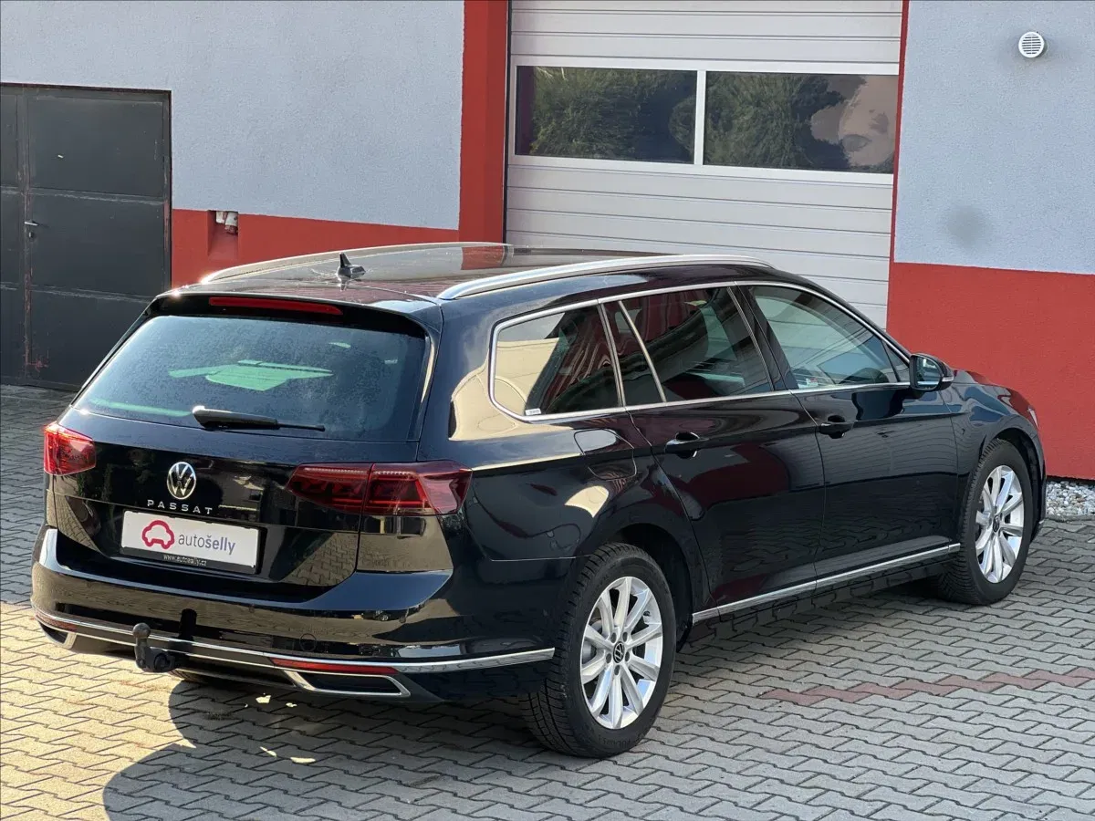 Volkswagen Passat - Náhled 5