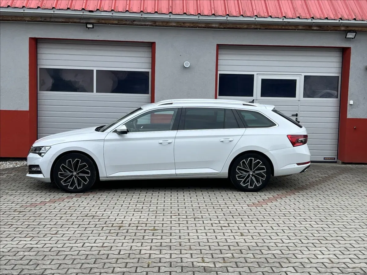Škoda Superb - Náhled 2