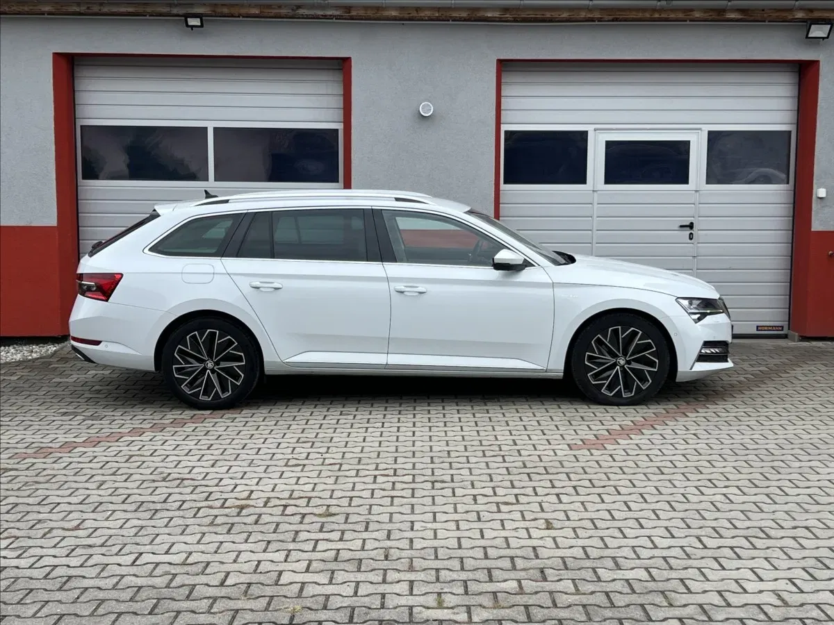 Škoda Superb - Náhled 6