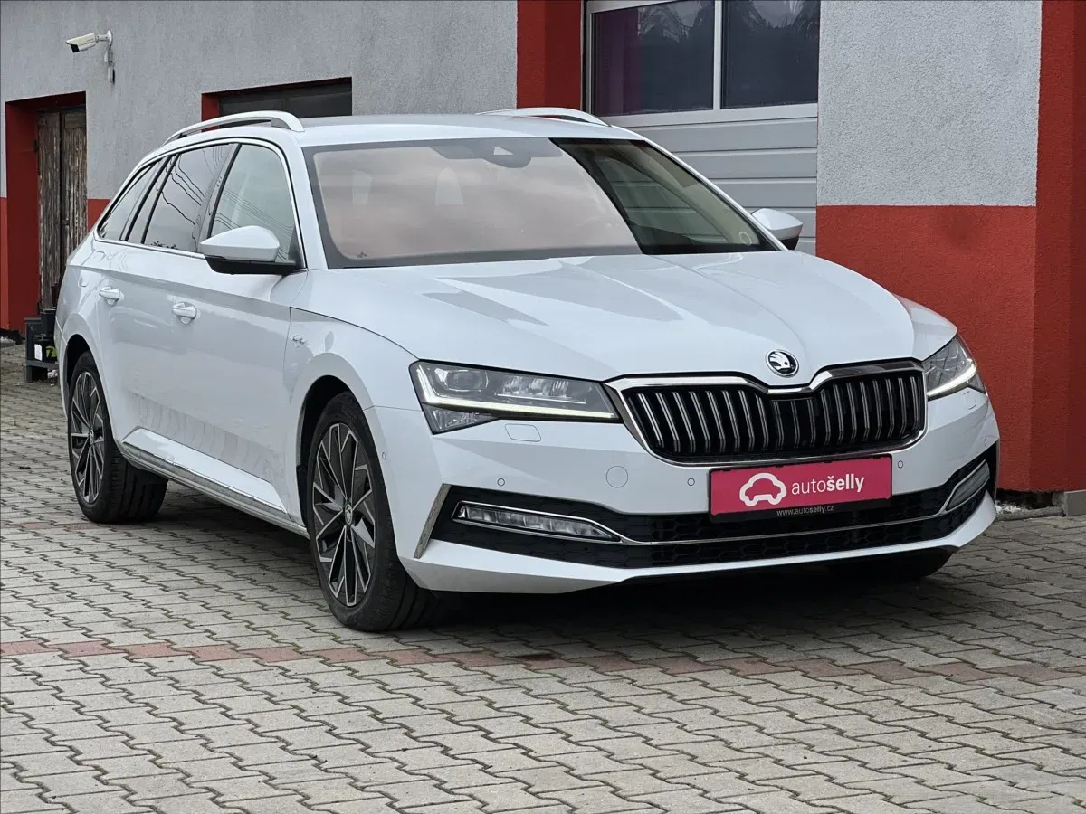 Škoda Superb - Náhled 7