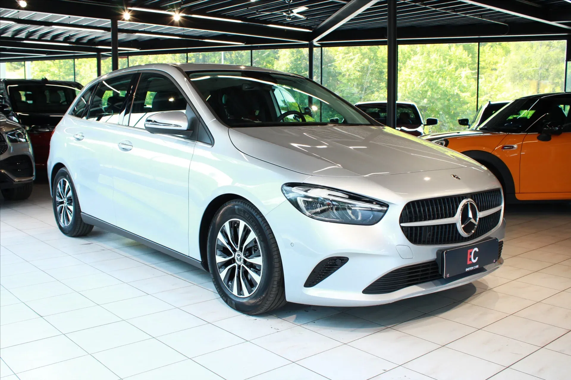 Mercedes-Benz Třídy B - Obrázek 1