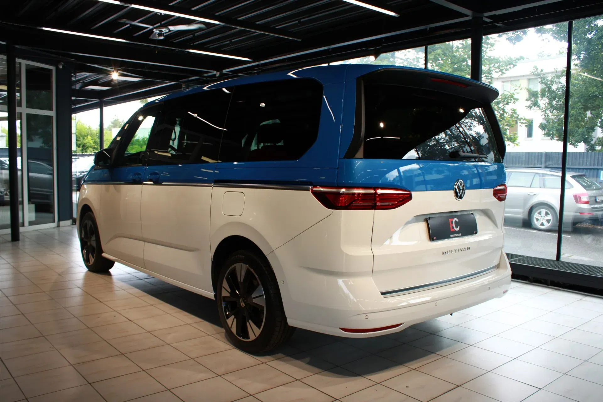 Volkswagen Multivan - Náhled 4