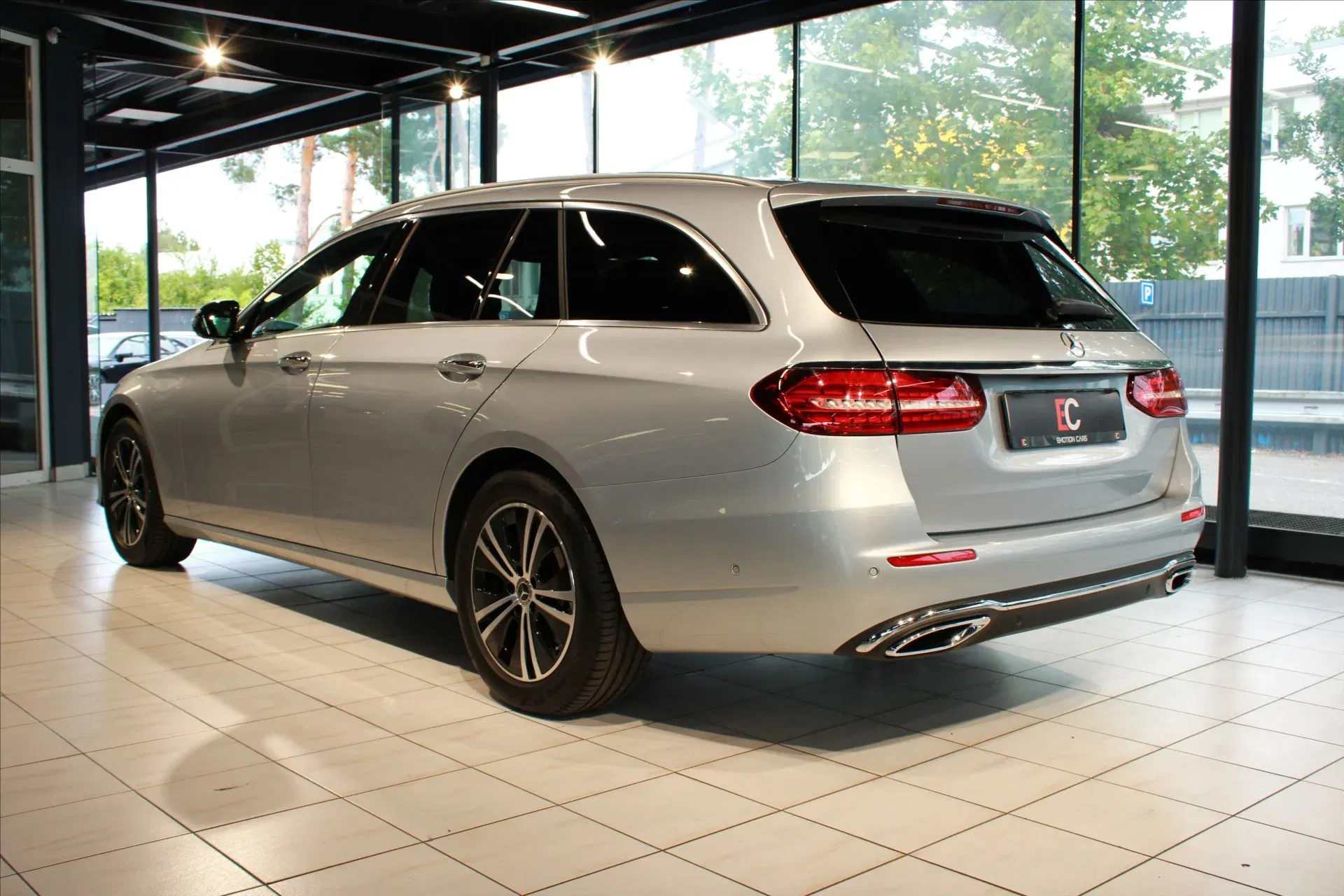 Mercedes-Benz Třídy E - Náhled 4
