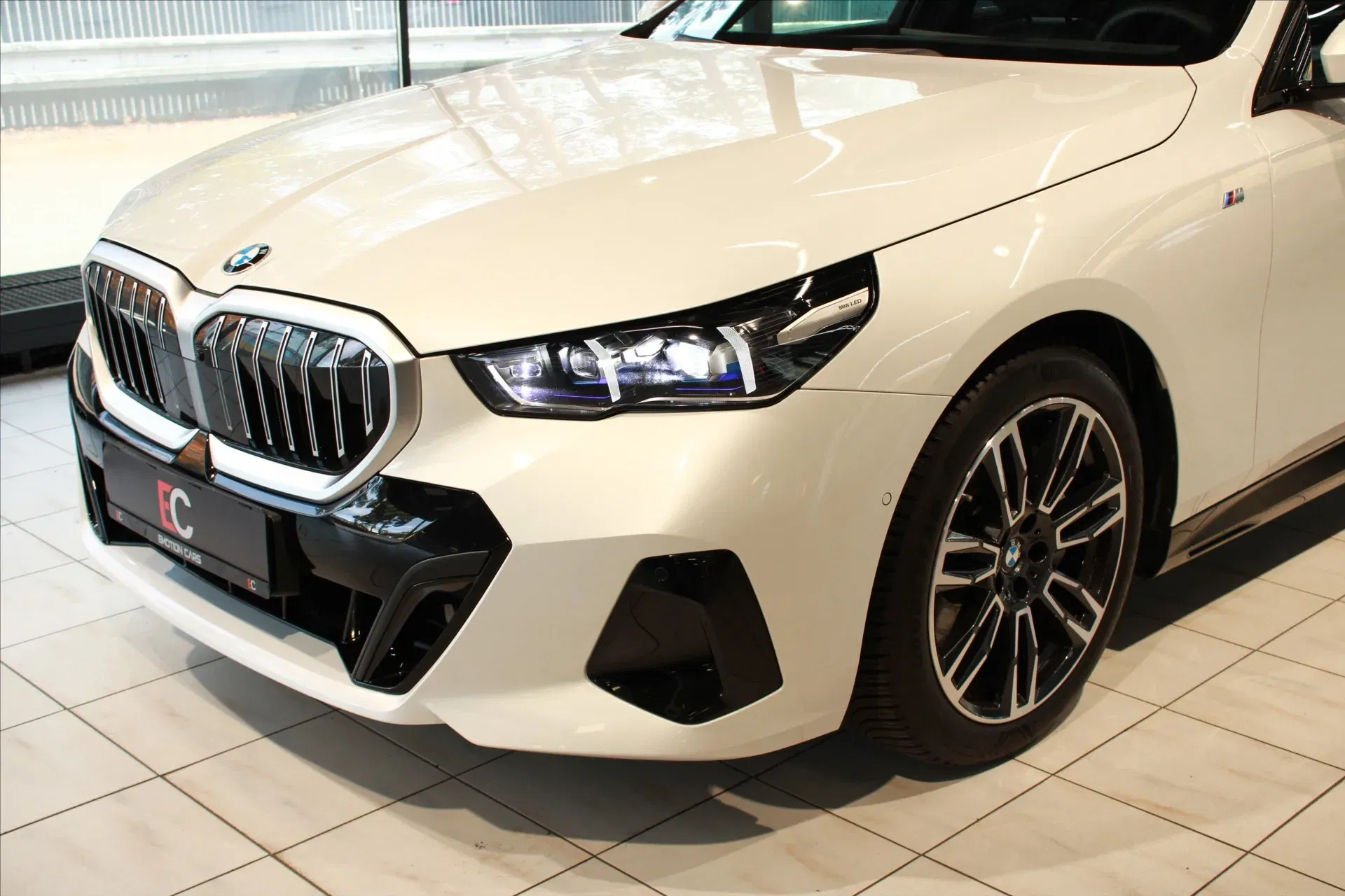 BMW Řada 5 - Náhled 7