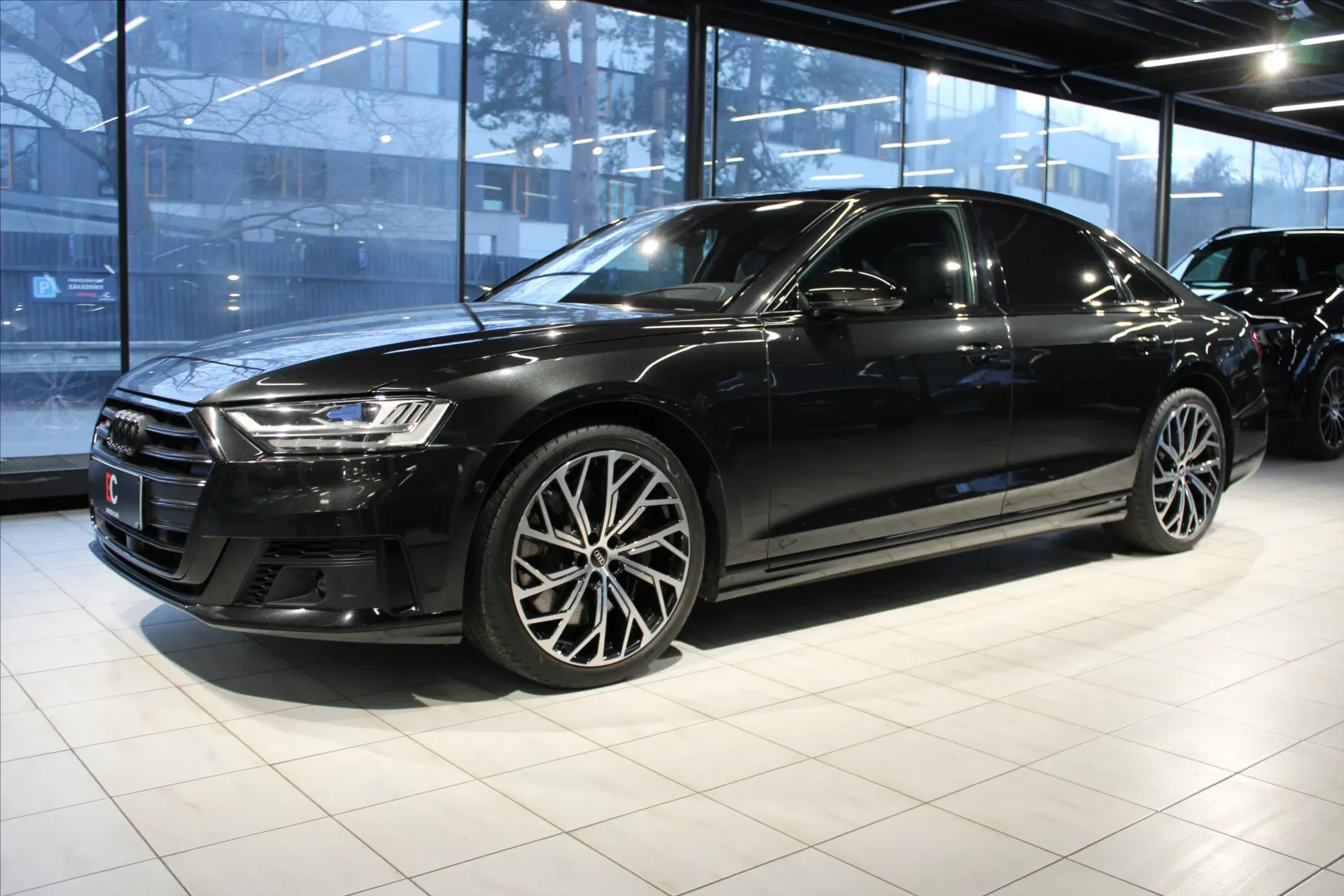 Audi S8 - Náhled 3