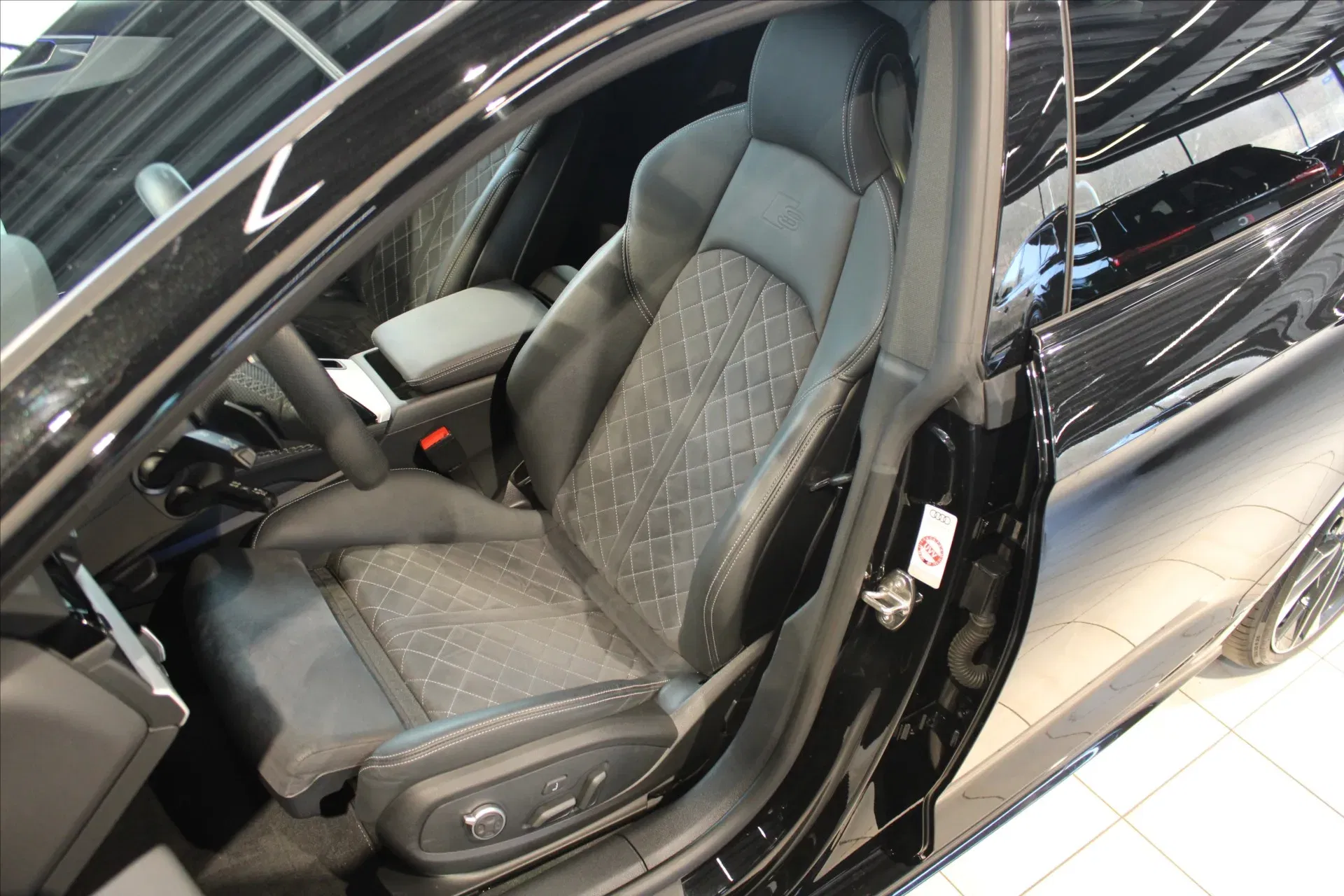 Audi S5 - Náhled 8