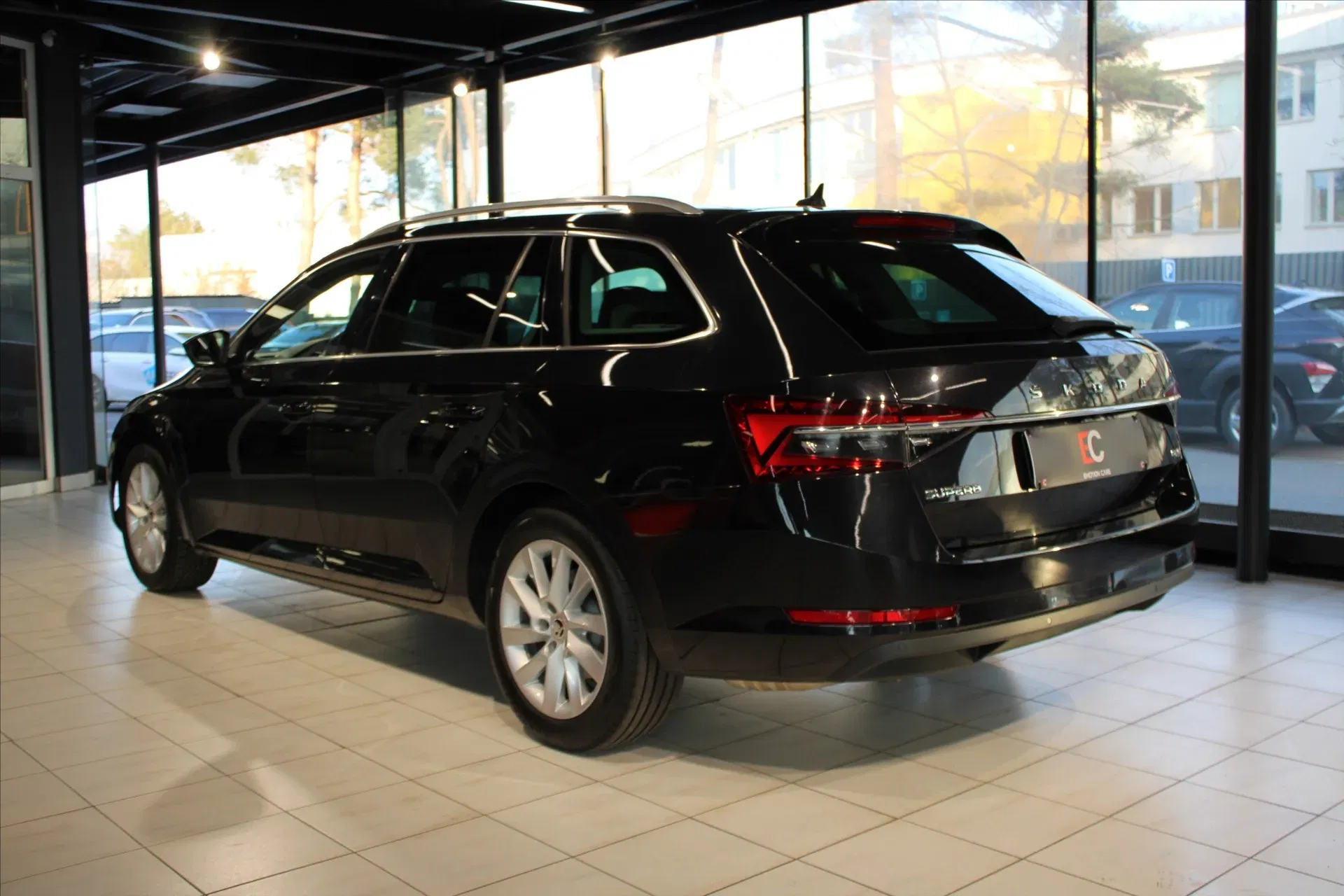 Škoda Superb - Náhled 4