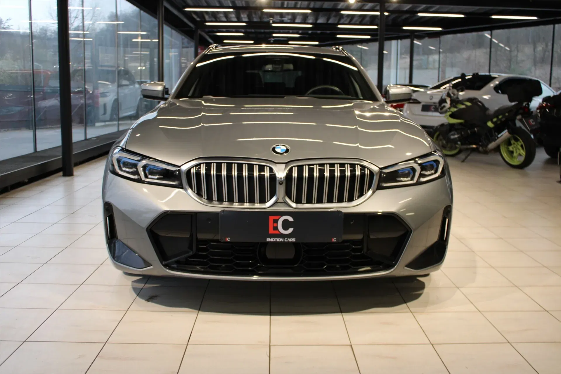 BMW Řada 3 - Náhled 2