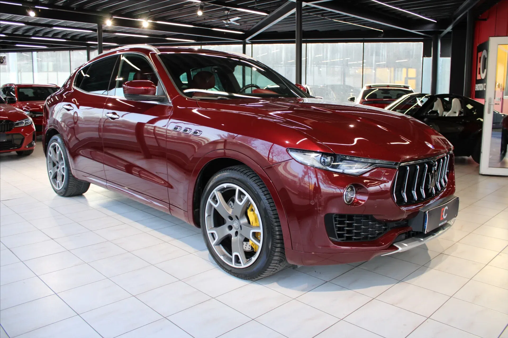 Maserati Levante - Obrázek 1