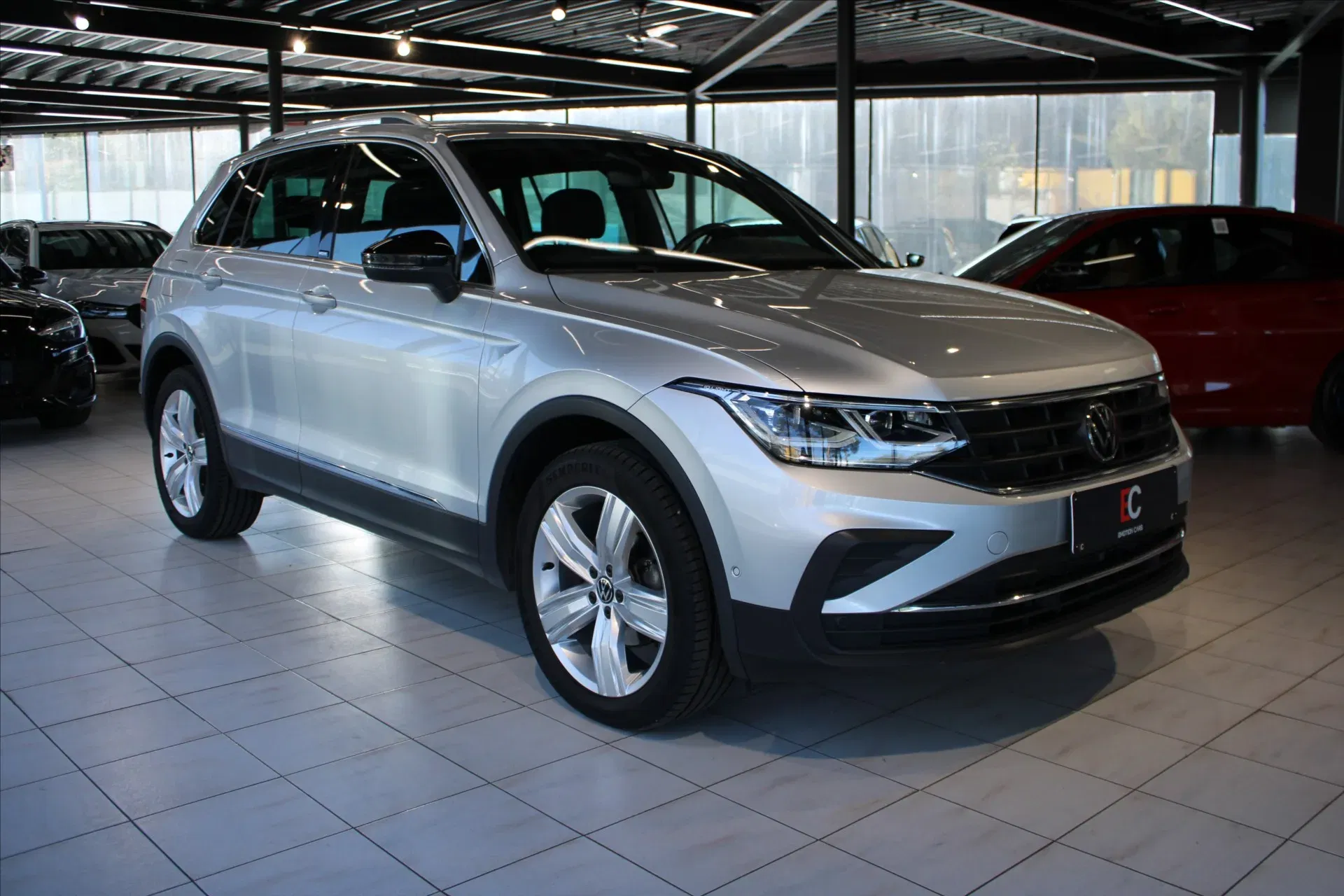 Volkswagen Tiguan - Obrázek 1