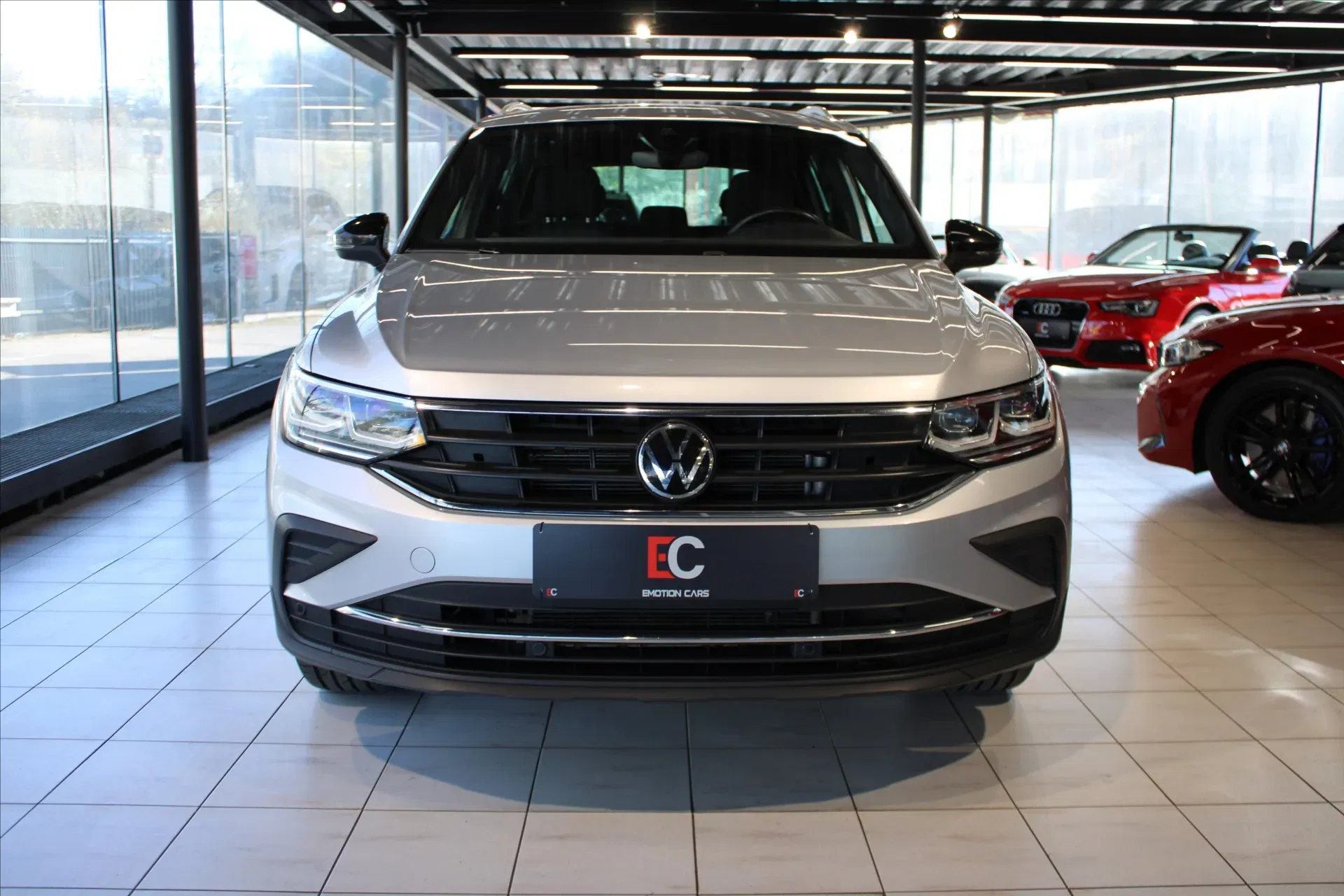 Volkswagen Tiguan - Náhled 2