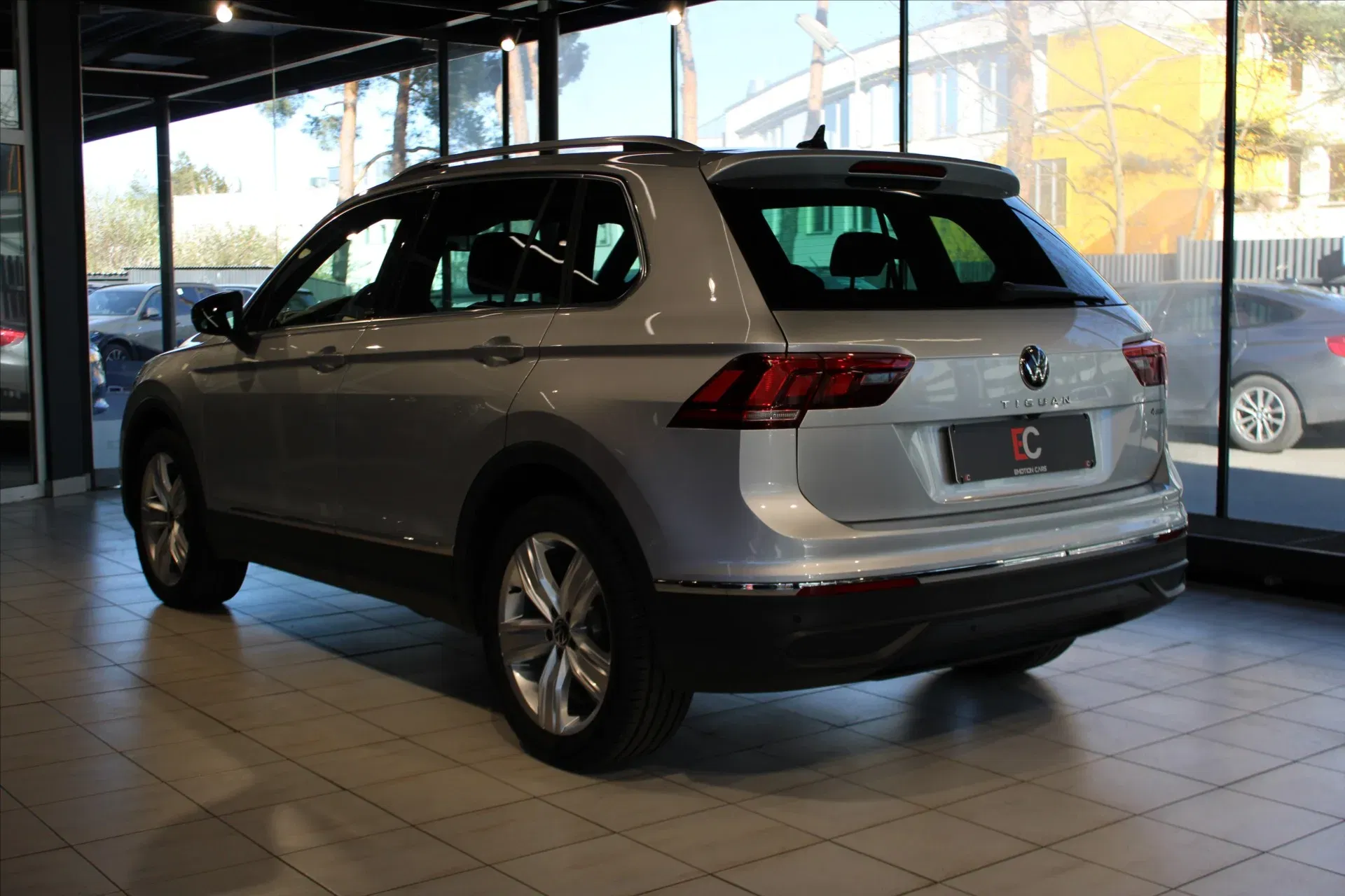 Volkswagen Tiguan - Náhled 4