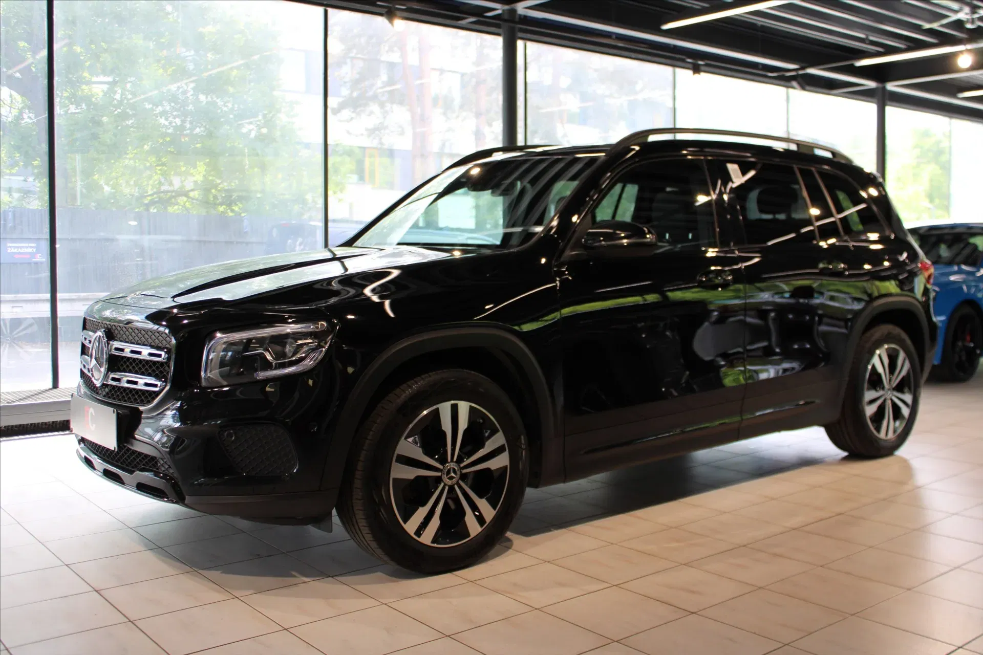 Mercedes-Benz GLB - Náhled 3
