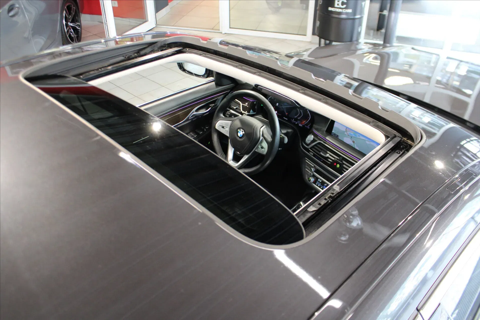 BMW Řada 7 - Náhled 7