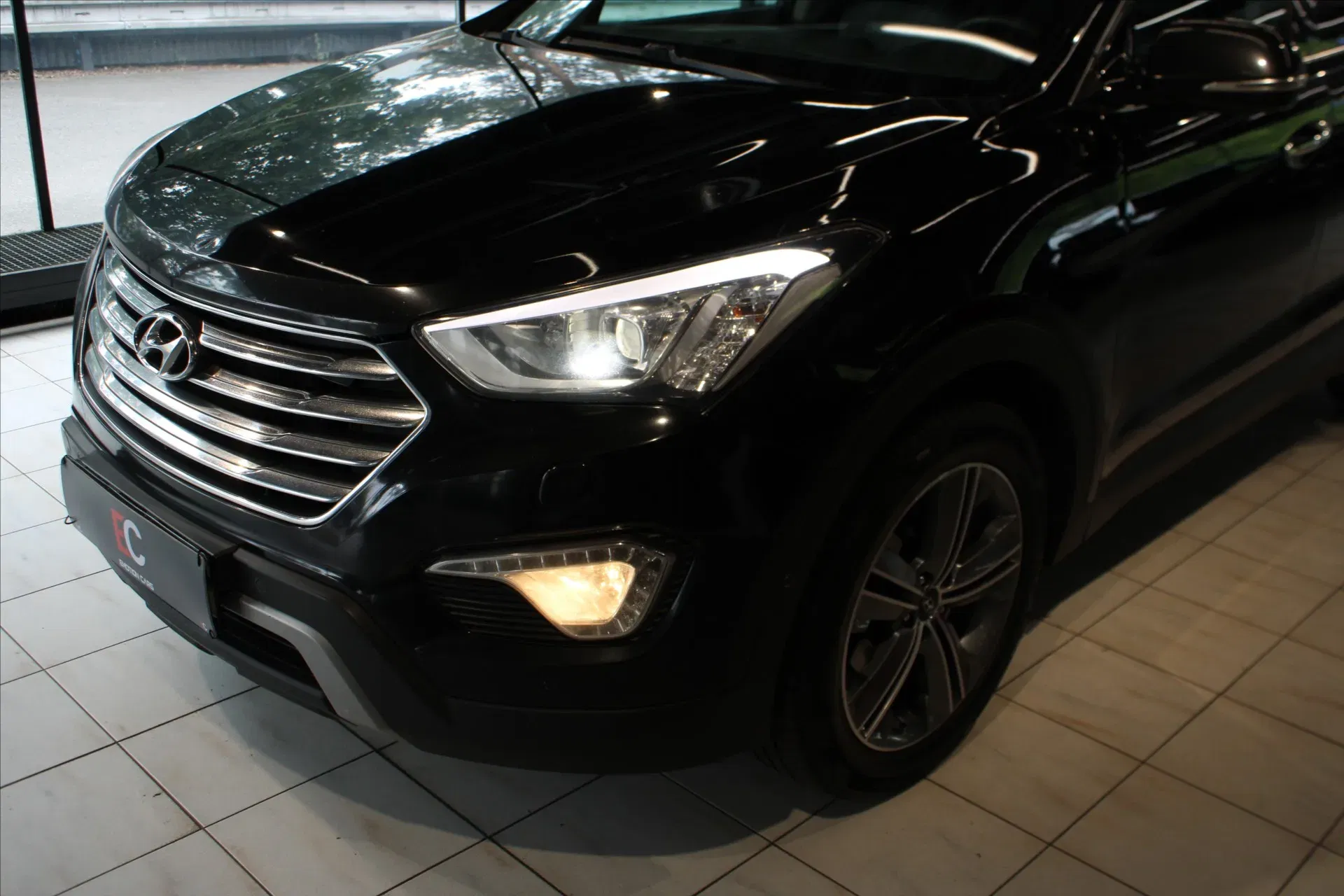 Hyundai Grand Santa Fe - Náhled 7