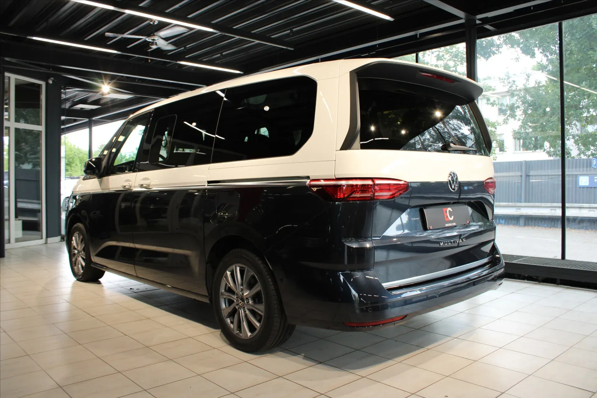 Volkswagen Multivan - Náhled 4