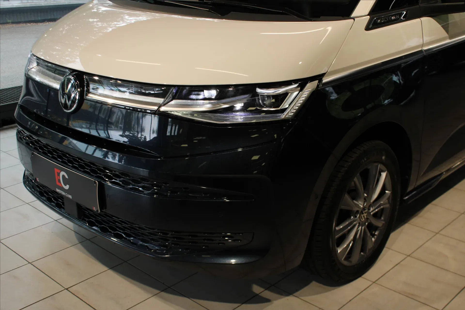 Volkswagen Multivan - Náhled 7