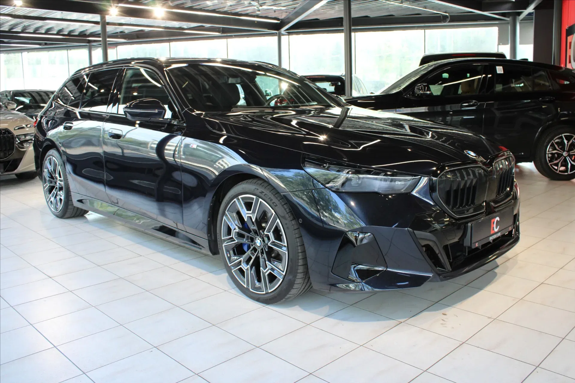 BMW Řada 5 - Obrázek 1