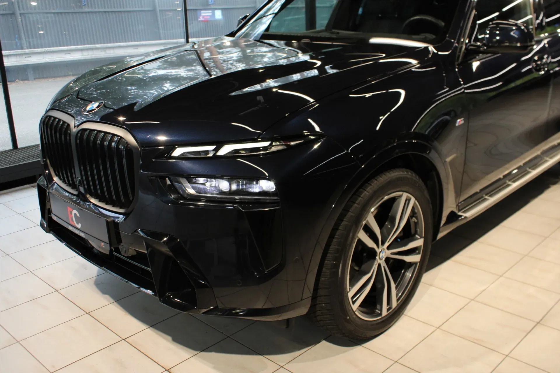 BMW X7 - Náhled 7