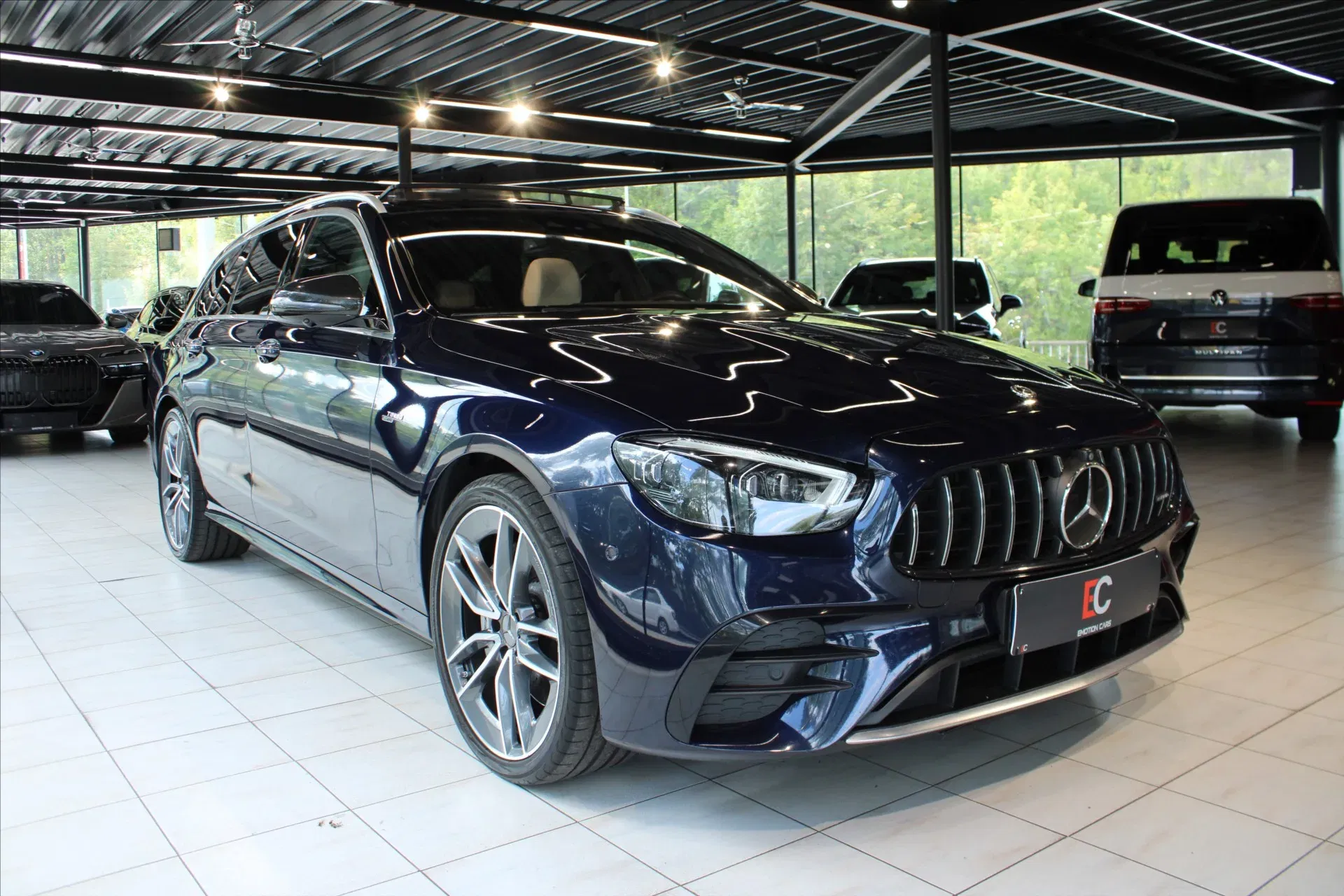 Mercedes-Benz Třídy E 53 AMG 4MATIC+ MB100/DIS+/Pano/Masáže/Tažné, 2021