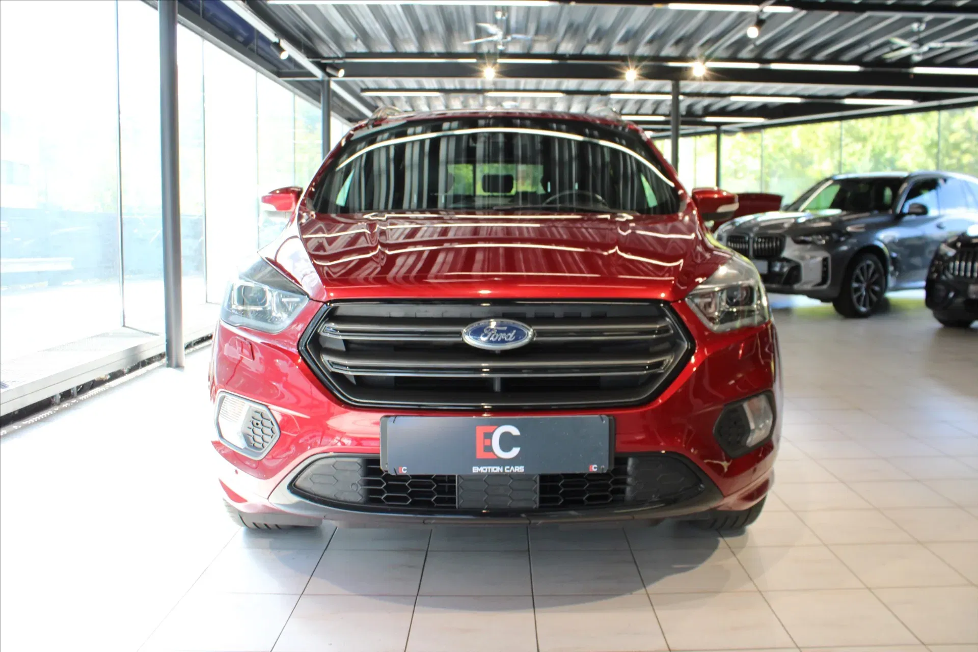 Ford Kuga - Náhled 2