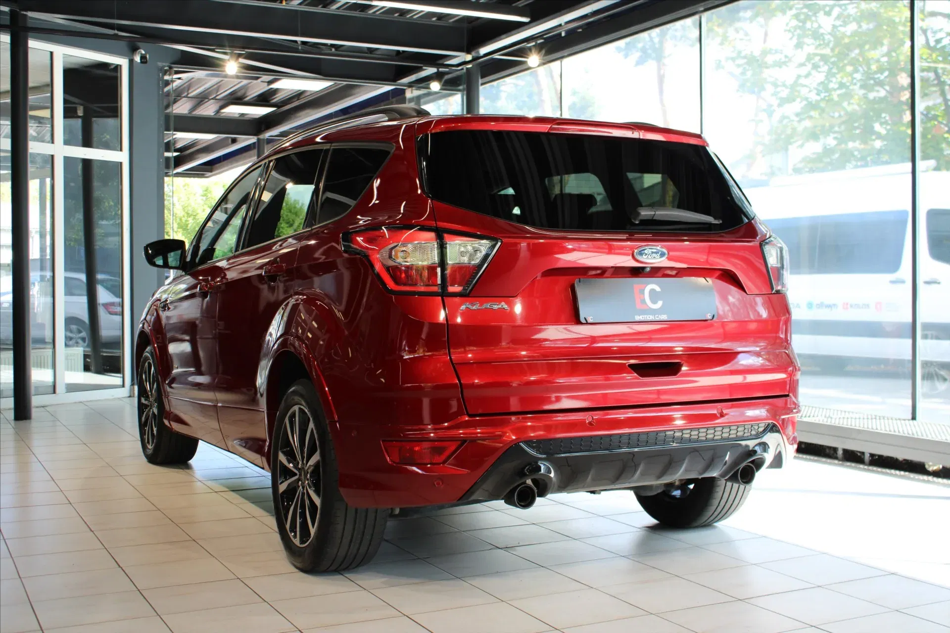 Ford Kuga - Náhled 4