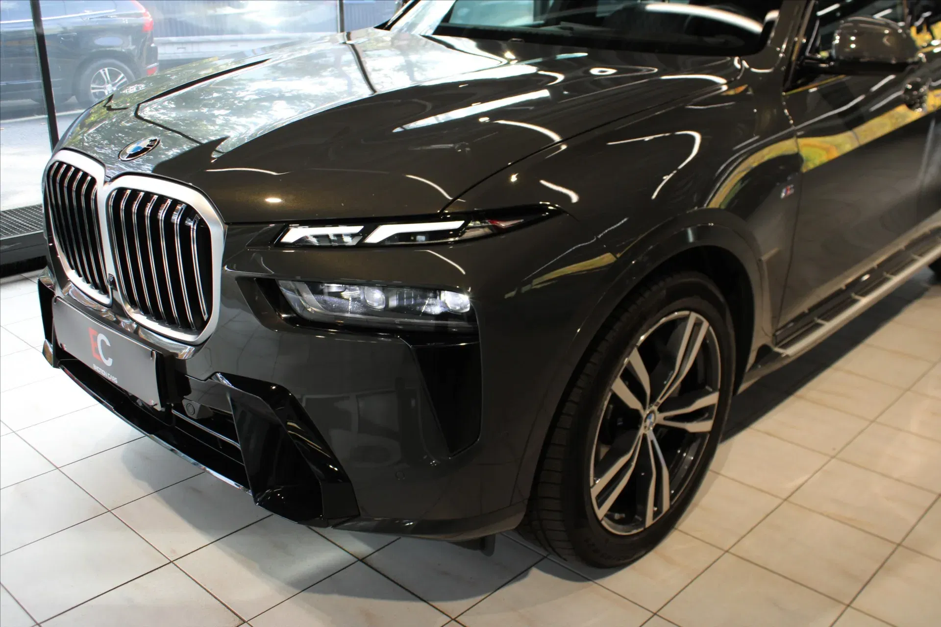 BMW X7 - Náhled 7