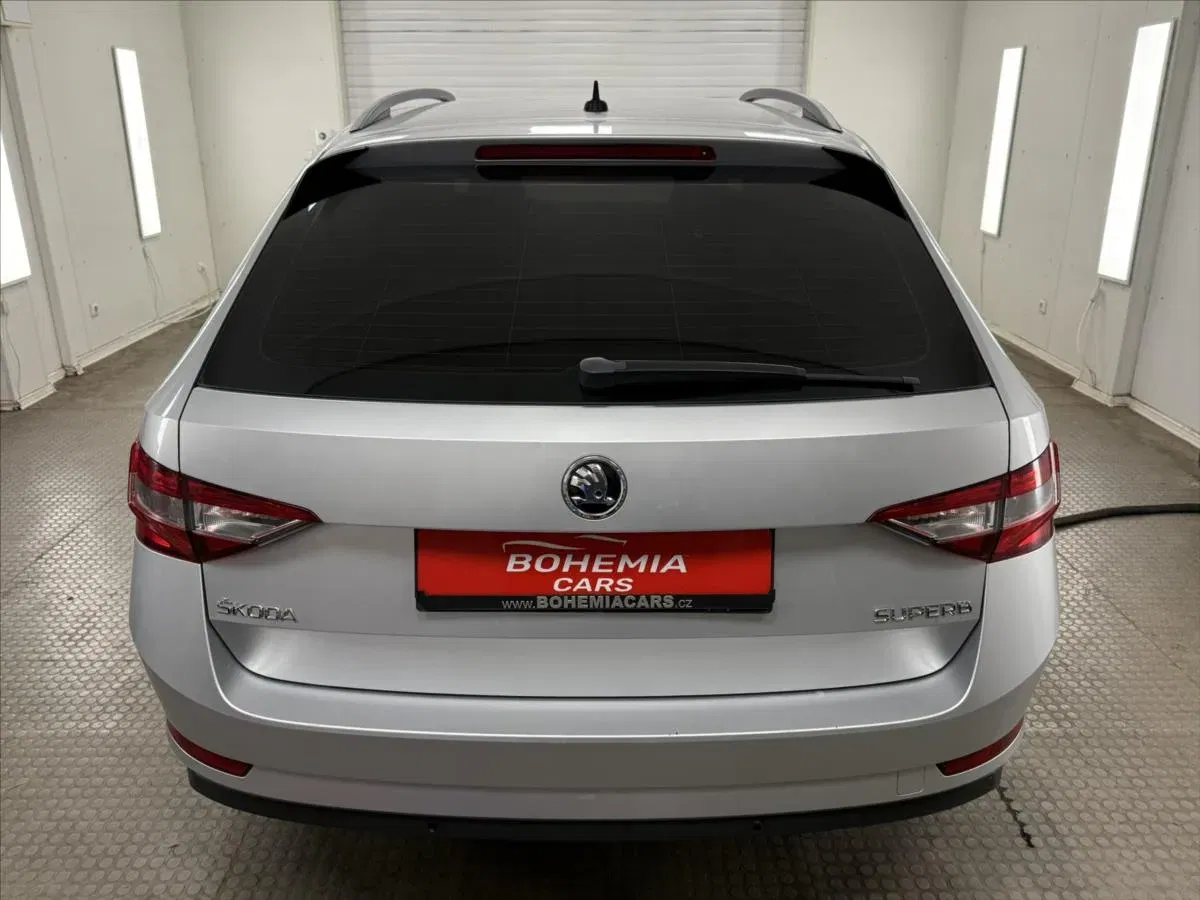 Škoda Superb - Náhled 5