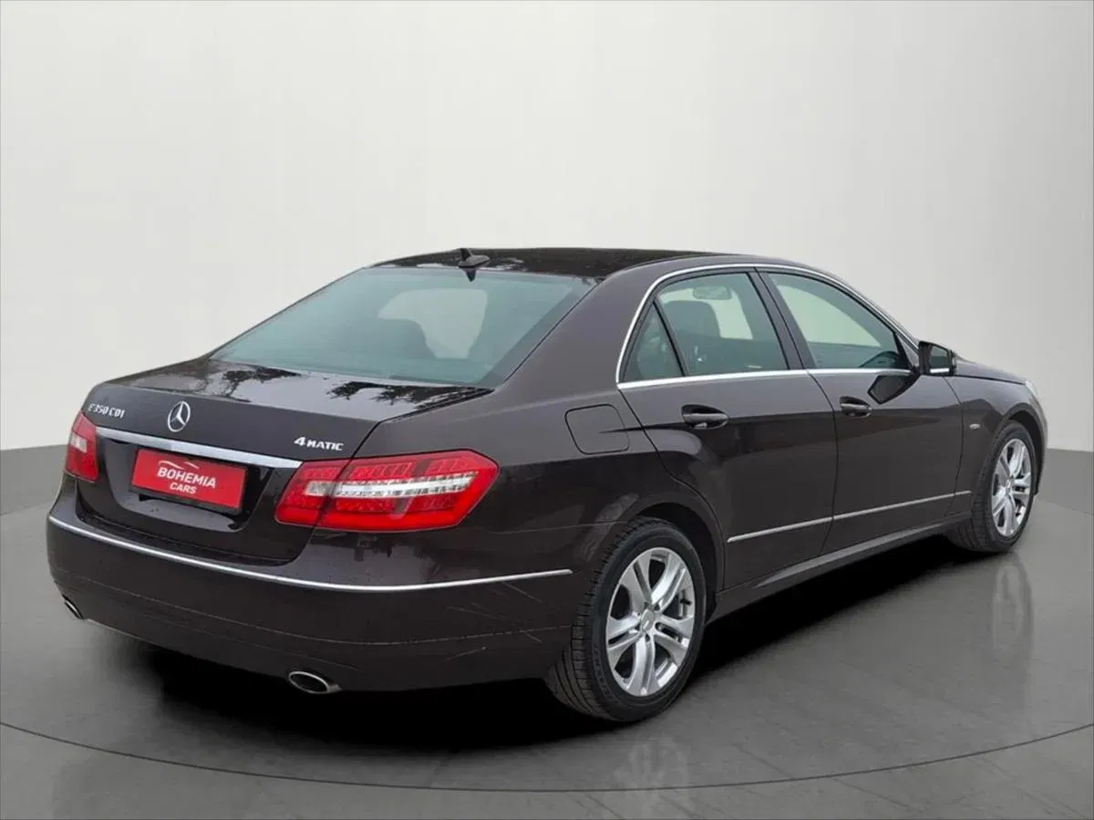 Mercedes-Benz Třídy E - Náhled 7