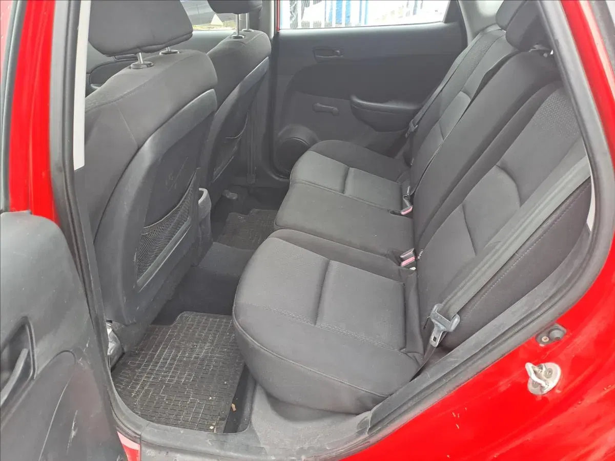 Hyundai i30 - Náhled 6