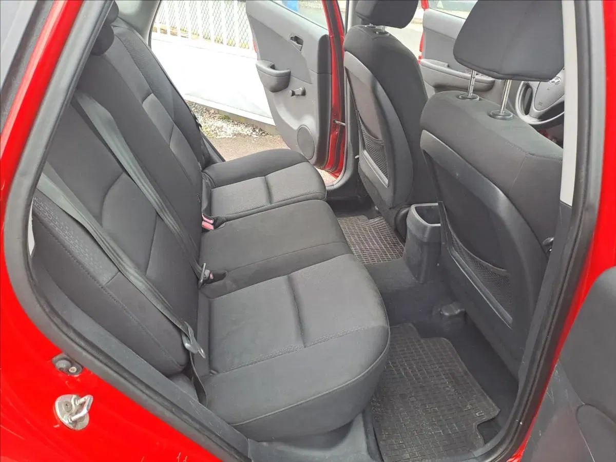 Hyundai i30 - Náhled 7
