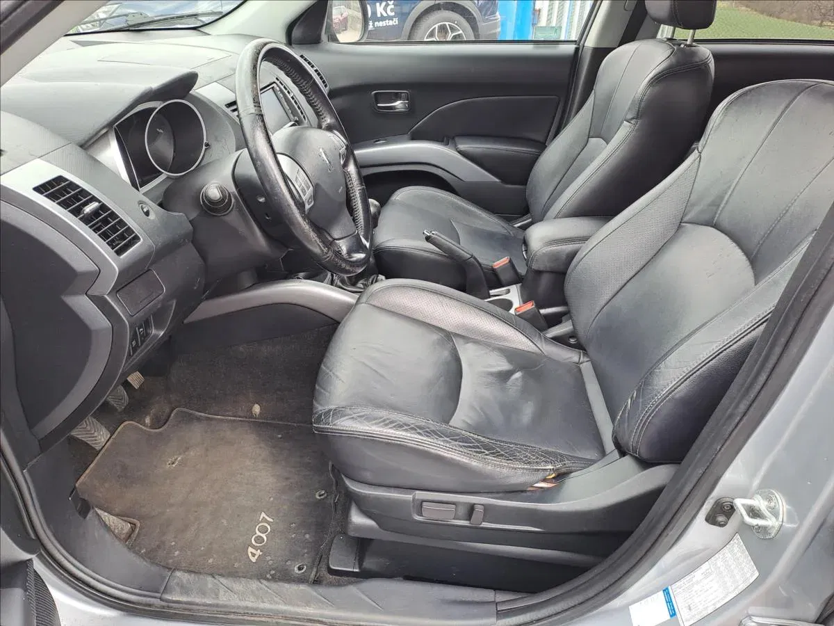 Peugeot 4007 - Náhled 5