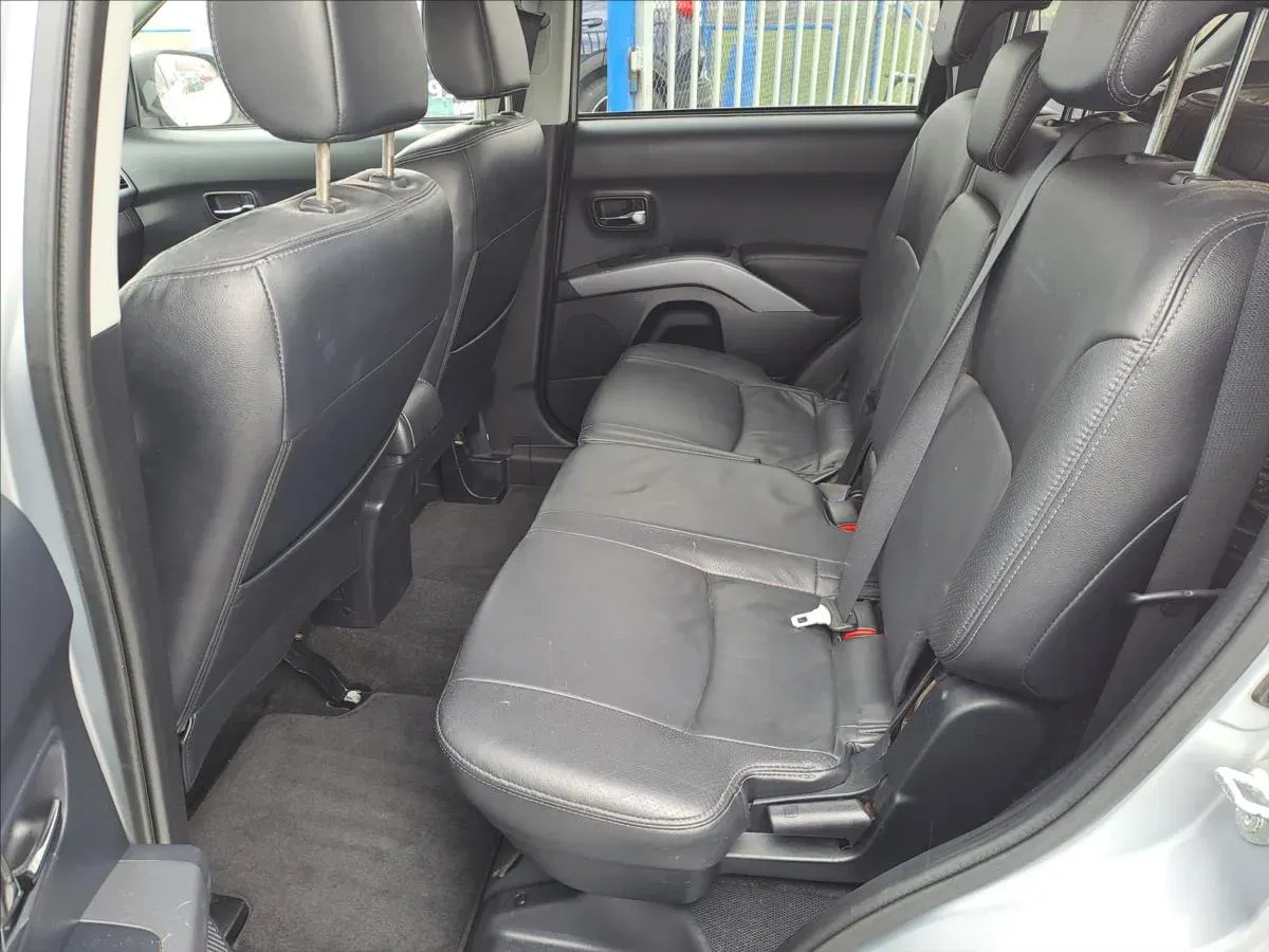 Peugeot 4007 - Náhled 6