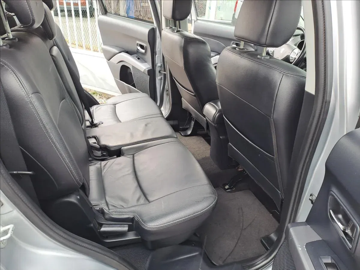 Peugeot 4007 - Náhled 7